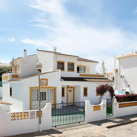 Villa Naomi - Large Garden And Terrace