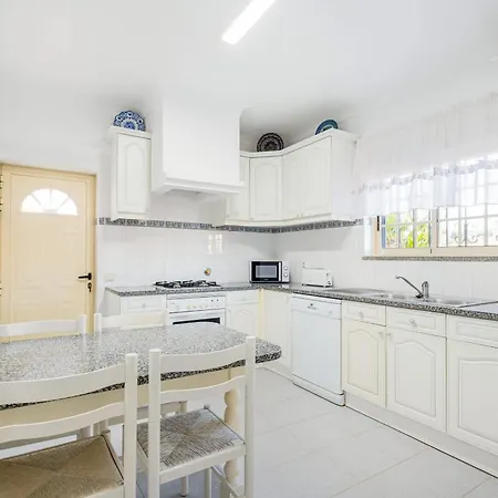 Naomi - Large Garden And Terrace וילה *