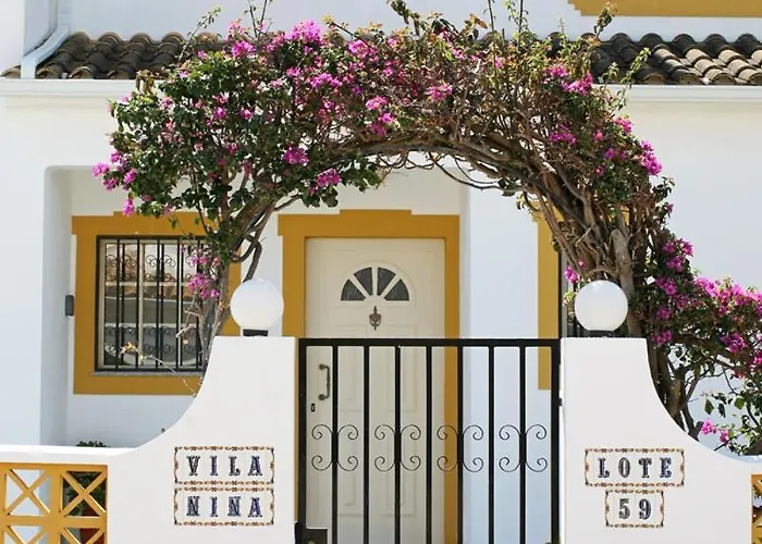 Naomi - Large Garden And Terrace Βίλα