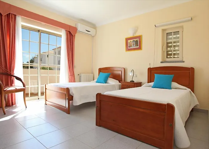 Naomi - Large Garden And Terrace Βίλα Αλμπουφέιρα