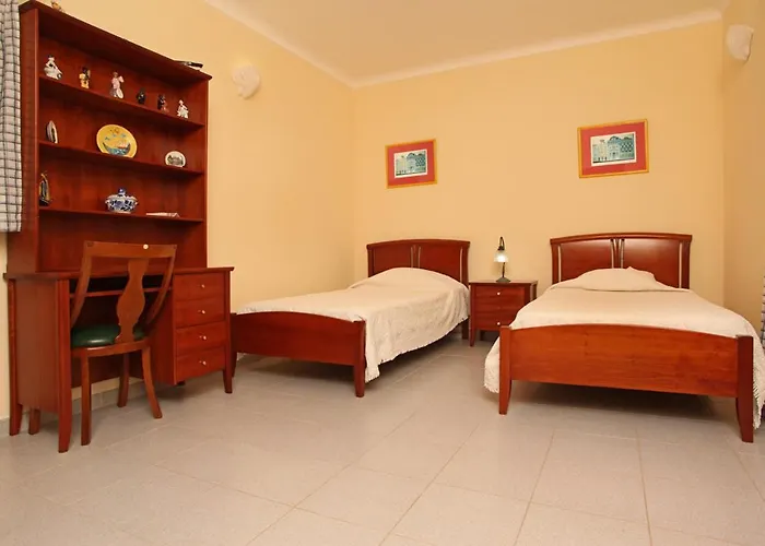 Naomi - Large Garden And Terrace Βίλα Αλμπουφέιρα